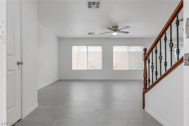 Photo - 6757 Thalia River St