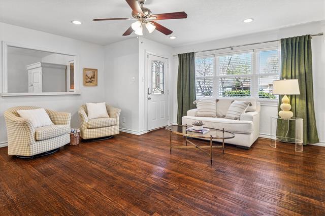 Photo - 621 Ridgedale Dr