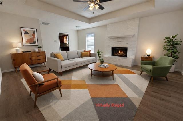 Building Photo - 526 Post Oak Ln