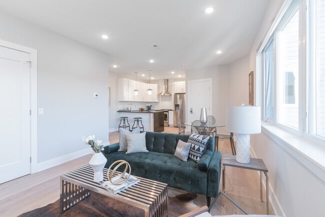 The Avenue (1513 Ridge Ave)