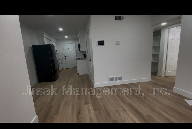 Photo - 125 13th St SE