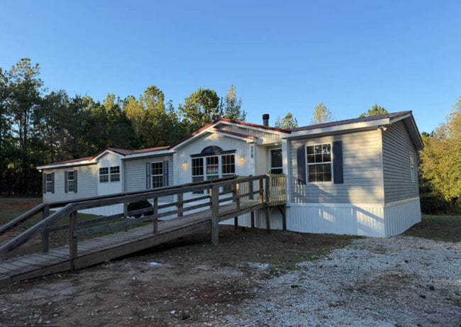 Building Photo - 379 Brookside Dr