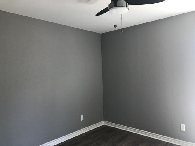 Photo - 302 W Sycamore Ln Unidad 101