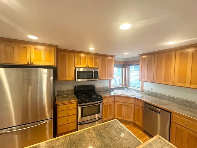 Photo - 9312 Stone Ave N