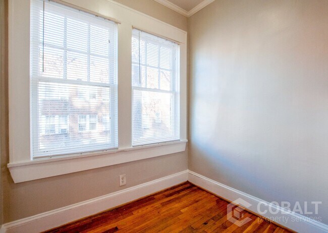 674 Somerset Terrace NE Unidad 10