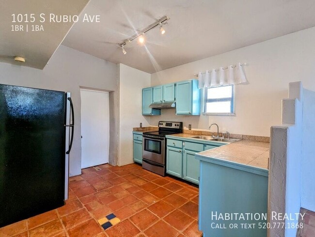 Photo - 1015 S Rubio Ave Casa