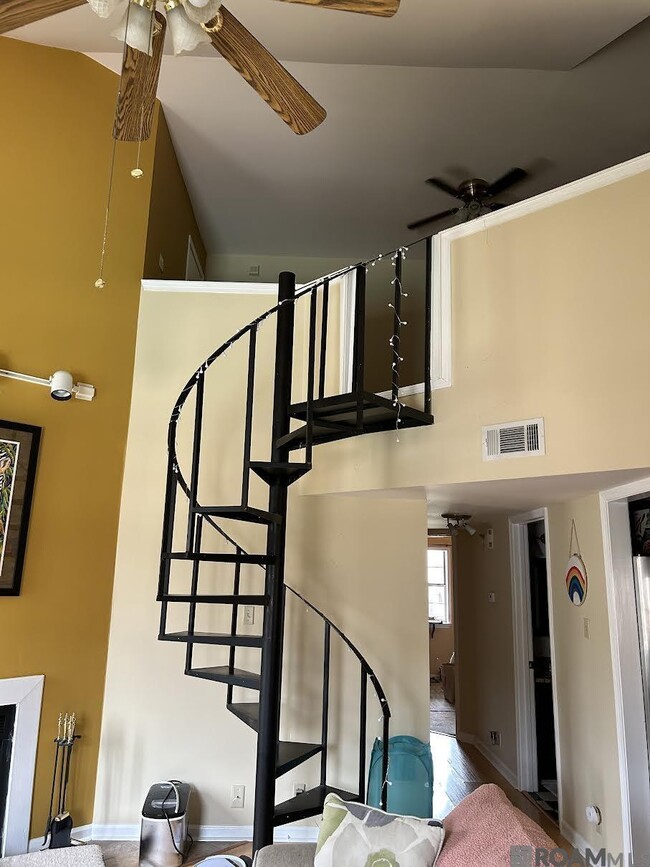 Photo - 141 E Boyd Dr Unit E Boyd