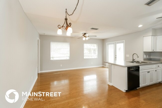 Photo - 1469 Wise Dr