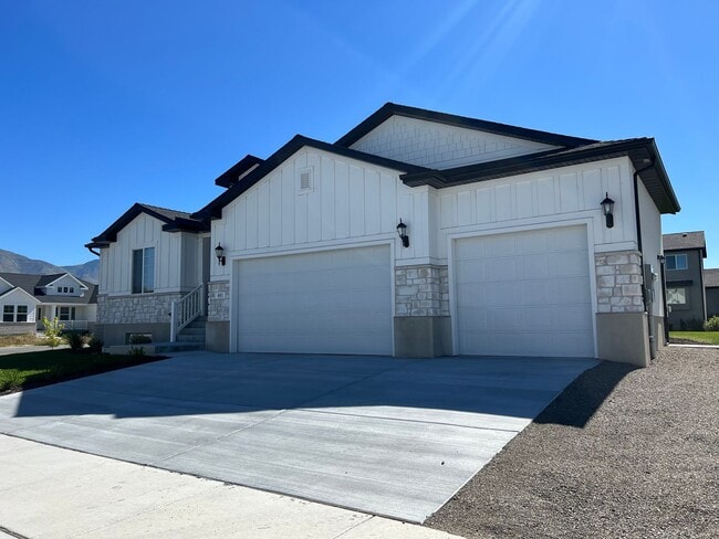 Building Photo - 881 W Sagewood Dr Unit B Rental