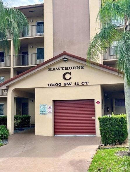 Building Photo - 13001 SW 11th Ct Unit 312A Rental