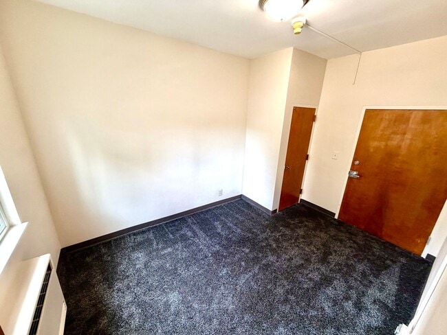 Photo - 3959 Sheridan Ave Unit 3959 Sheridan Ave Apt 256