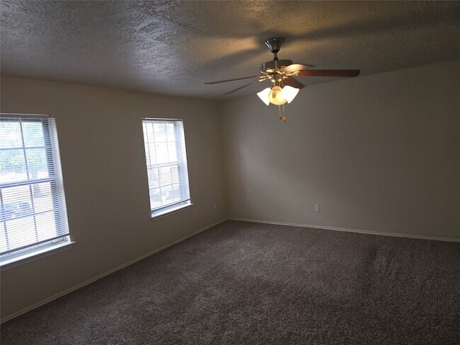 Photo - 19602 Cotton Creek Dr