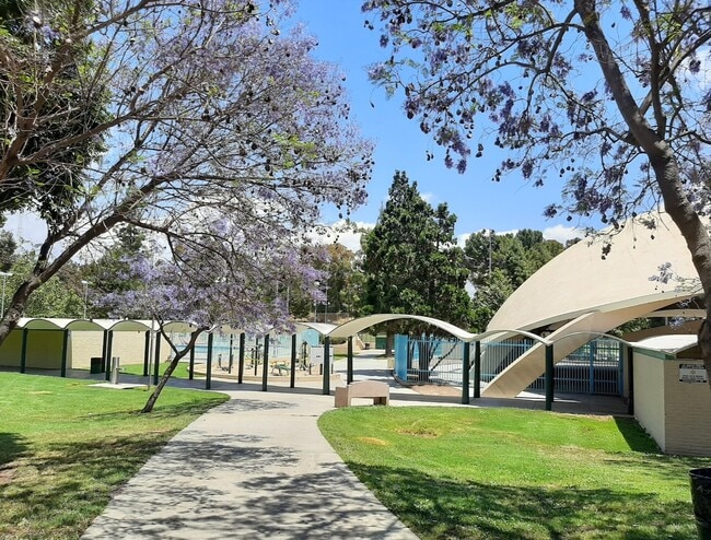 Photo - 1045 N Hazard Ave