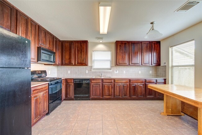 Photo - 15326 Mission Oak Dr