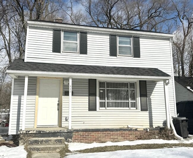 Building Photo - Fully Renovated 3-Bedroom Home in Flint!