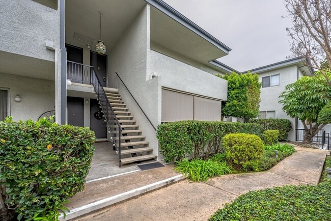 Photo - 420 Fairview Ave