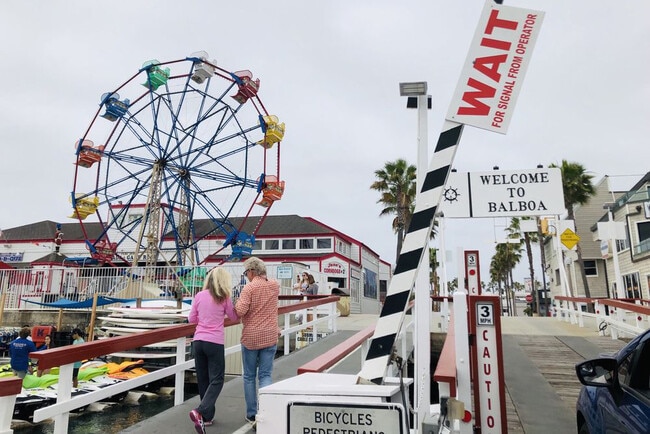 Building Photo - 215 29th St Unit B