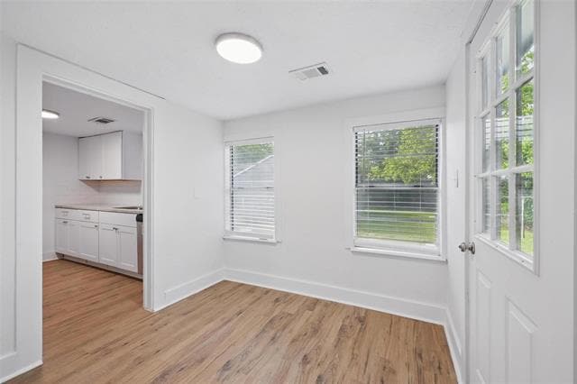 Photo - 906 E Houston St