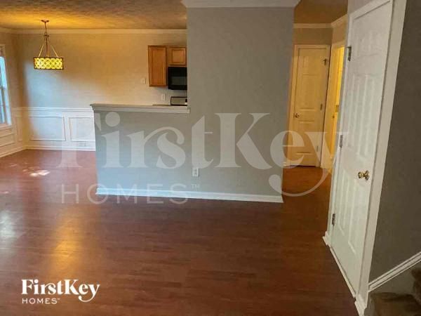 Photo - 736 Shadow Lake Dr