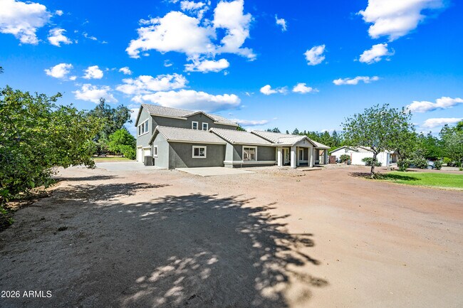 Photo - 6634 N 176th Ave