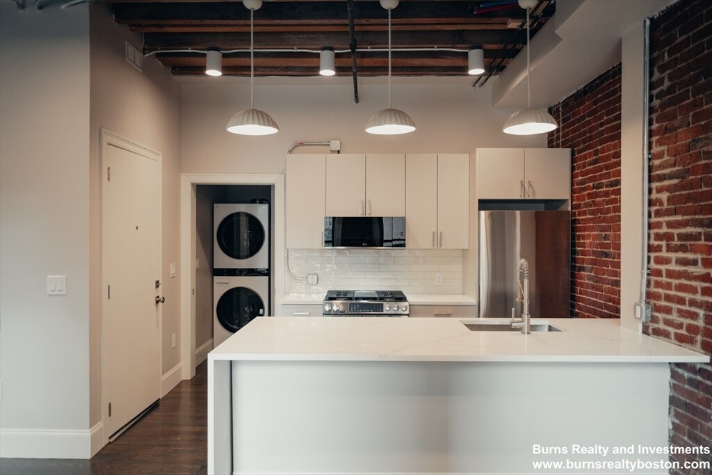 Photo - 281 Franklin St Unit 203