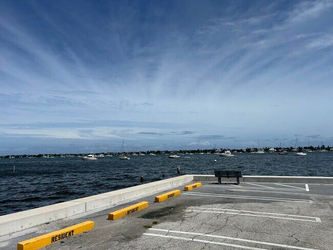 Photo - 4500 N Flagler Dr