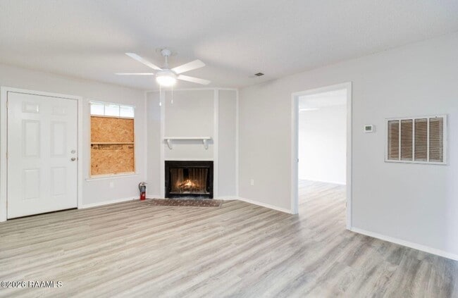 Photo - 107 Meudon St Unit D