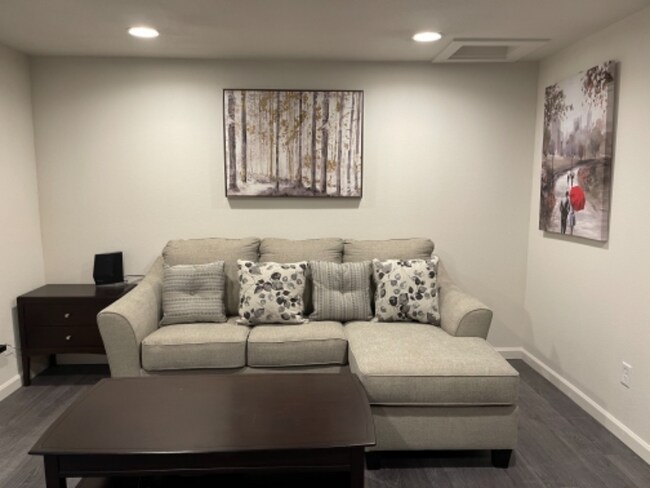 Photo - 1014 NE 91st St