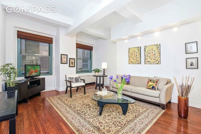 Photo - 80 John St Unit 3E