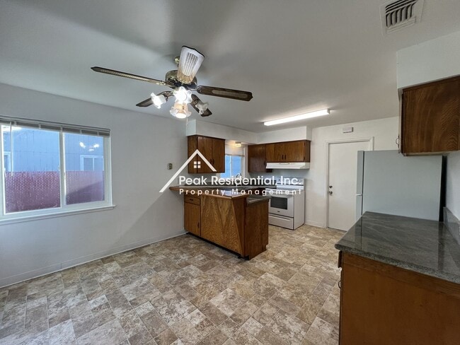 Photo - Very Nice 3bd/1ba House with 2 Car Garage