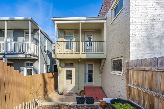 Photo - 12 E South St