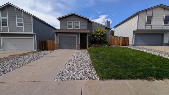 3450 Hazelwood Ct