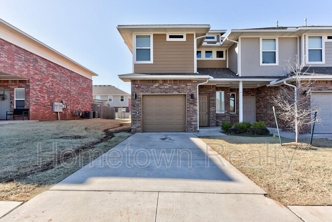 Photo - 784 SW 13th St Townhome