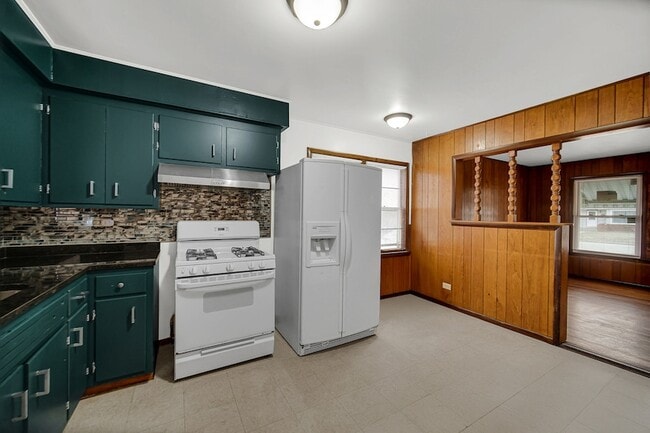 Photo - 2611 Ellen Ave