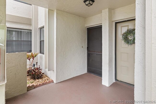 Photo - 12962 Briarlake Dr Unit 103