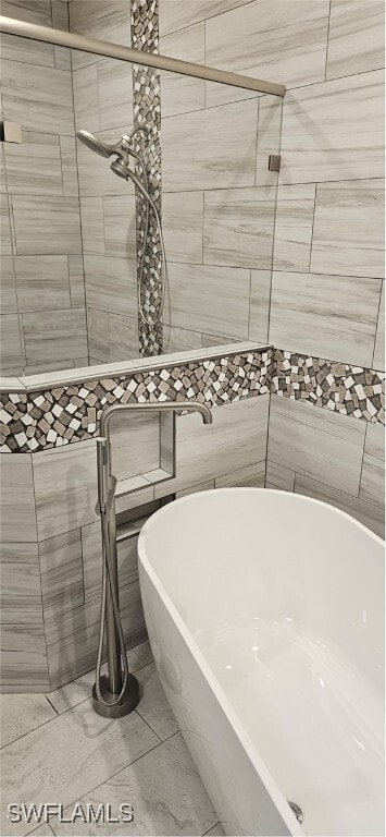 Photo - 18941 Bay Woods Lake Dr Unidad 102