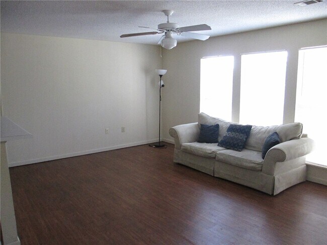 Photo - 155 Anderson Hwy Unidad #1030