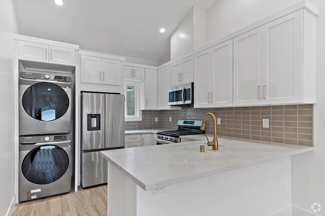 Building Photo - 2616 Glendale Blvd Rental