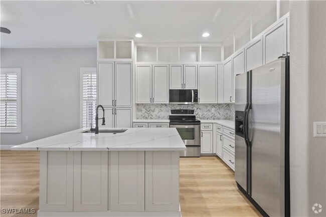 Building Photo - 9149 Spring Mountain Way Rental