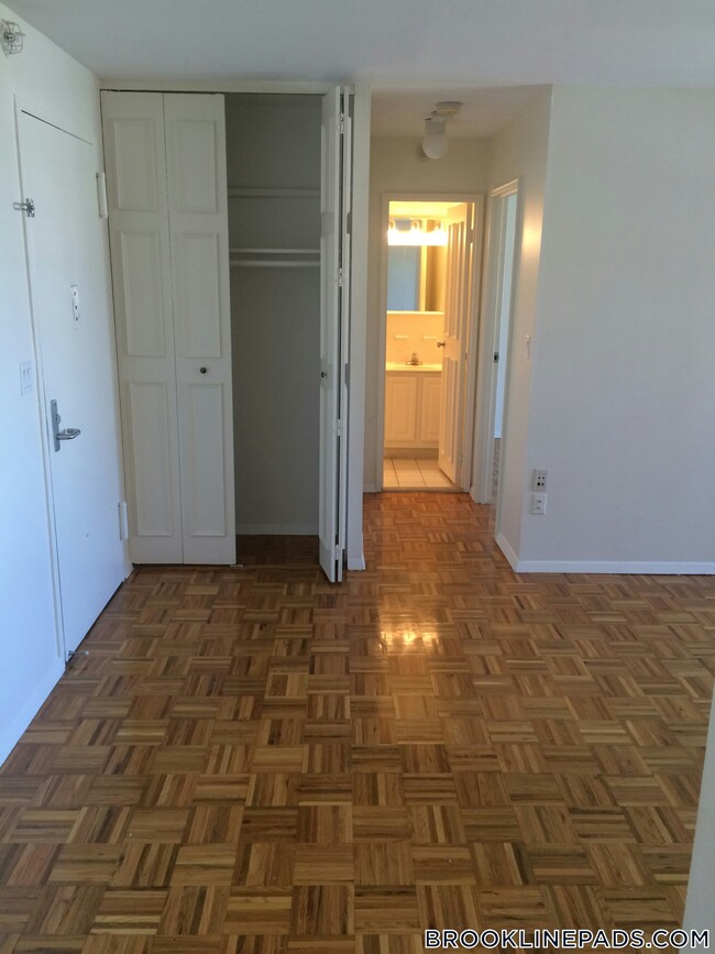 Photo - 175 Freeman St Apartamento Unidad 901