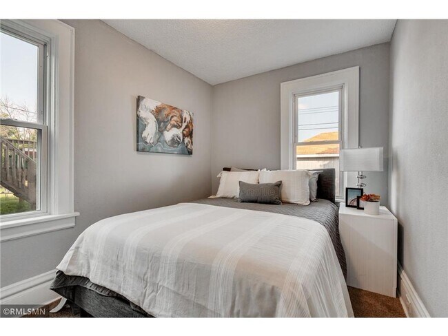 Photo - 3003 California St NE Unit 2