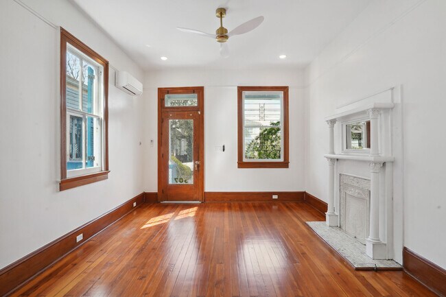 Photo - 507-09 Short St