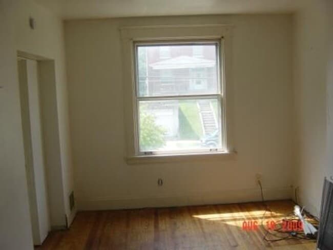 Photo - 706 Trenton Ave Unit 2