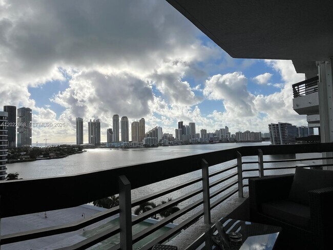 Photo - 3530 Mystic Pointe Dr Unit 1412