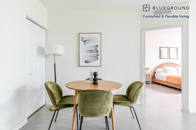 Photo - 729 NW 2nd St Unit FL4-ID159