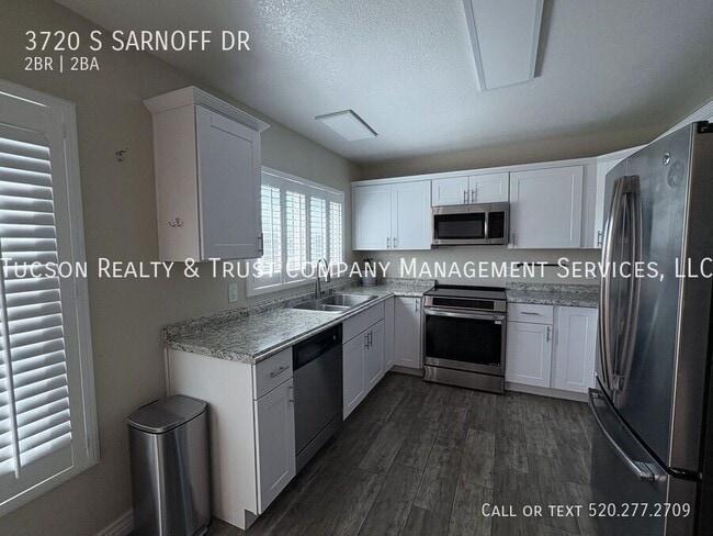 Photo - 3720 S Sarnoff Dr