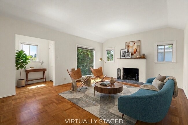 Photo - 1017 10th Ave