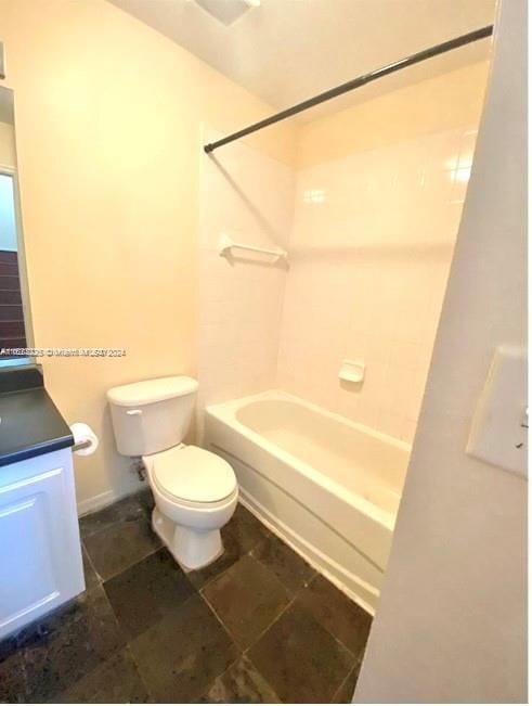 Photo - 2088 NE 167th St