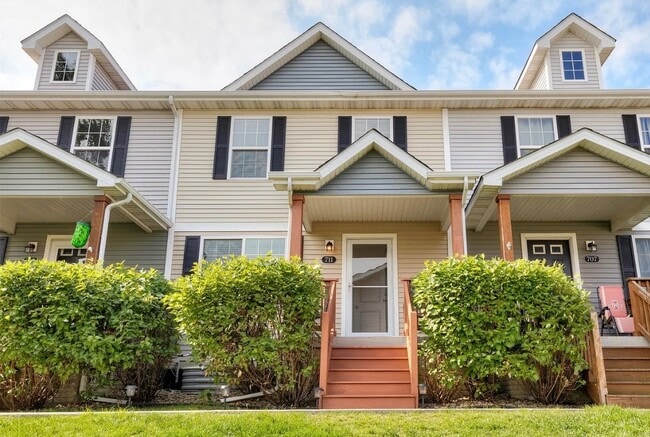 Photo - 711 Newport Pl Rental