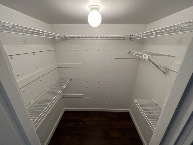 Photo - 1425 S Puget Dr Unidad Apt I1